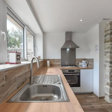 Maison De Charme Proche بيت للعطل *